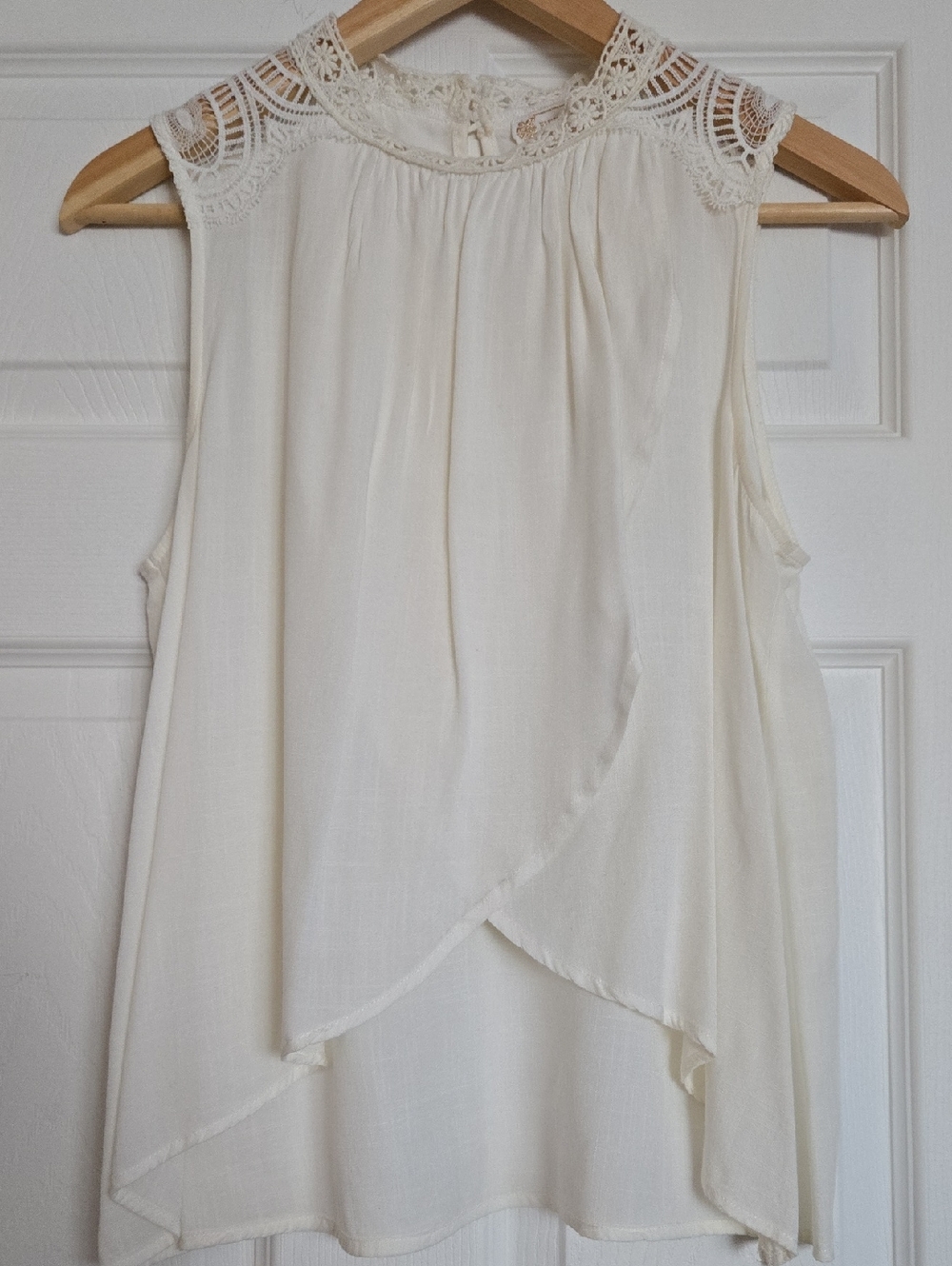Flying Tomato Ivory Crochet Lace Sleeveless Top